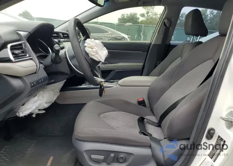 2018 Toyota Camry L z USA, uszkodzony, nr VIN JTNB11HK5J3048283